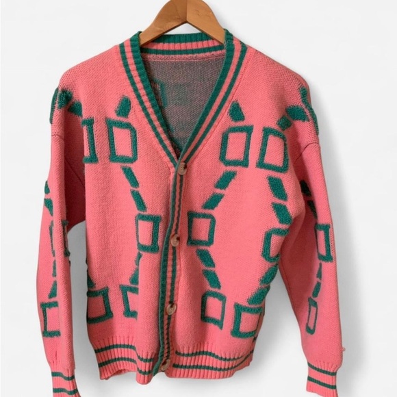 Women’s large Pink and Green Geometric Cardigan size Large. Perfect for fall. - Picture 2 of 4
